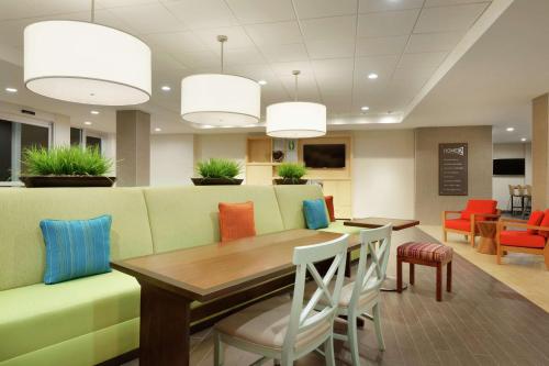 Home2 Suites By Hilton El Paso Airport - main image