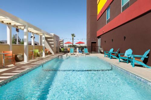 Home2 Suites By Hilton El Paso Airport - image 9