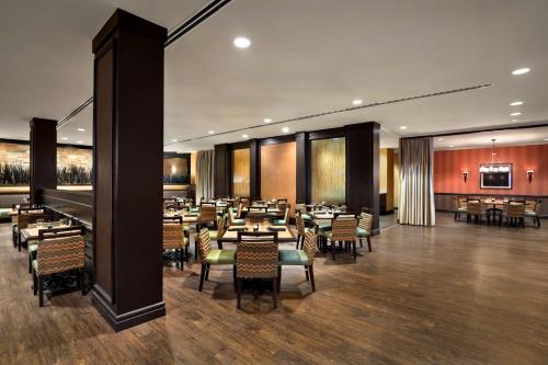 DoubleTree by Hilton DFW Airport North in Irving, USA