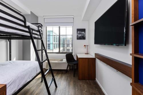 Twin Room with Bunk Beds - Mobility Access