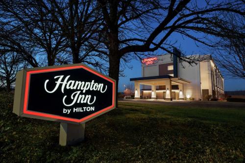 Hampton Inn By Hilton Portland Airport