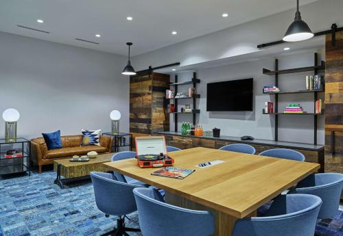 Canopy by Hilton Portland Pearl District