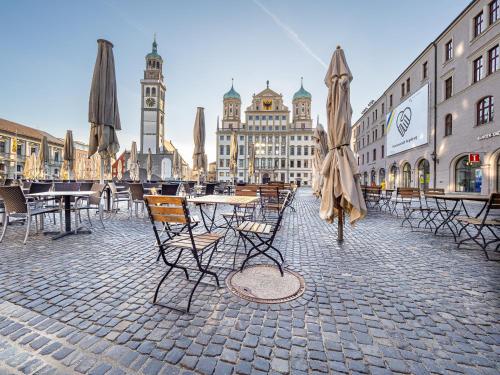TRULY - Direkt am Rathausplatz, Dachterrasse mit Blick auf Perlachturm, Garage, Fahrstuhl, Augusta (Augsburg) (foto 3)
