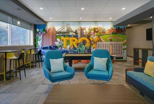 Tru By Hilton Troy Detroit Mi - image 14