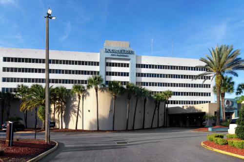 Photo - DoubleTree by Hilton Hotel Jacksonville Airport