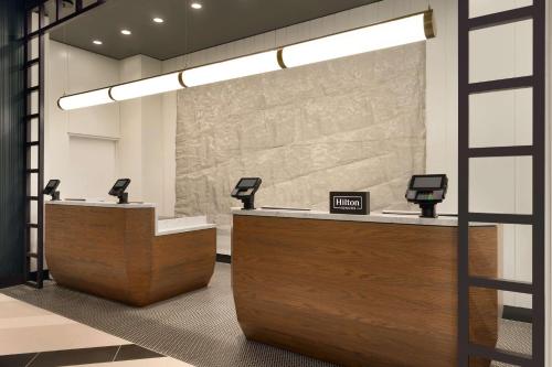 DoubleTree by Hilton New York Downtown - image 6