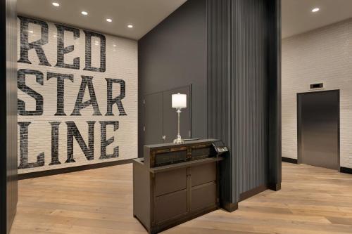 DoubleTree by Hilton New York Downtown, Нью-Йорк (фото 6)