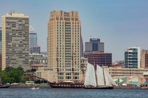 Hilton Philadelphia at Penns Landing