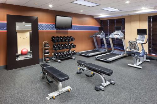 Hampton Inn Kansas City Liberty - image 10