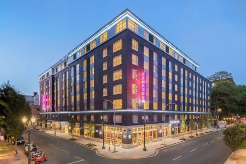 Hampton Inn And Suites By Hilton Portland-Pearl District