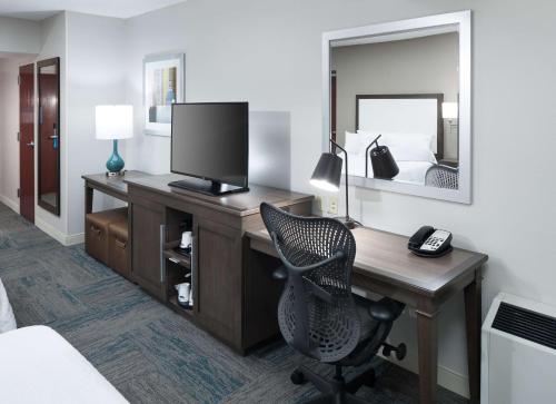 Hampton Inn St Louis- at the Arch - image 6