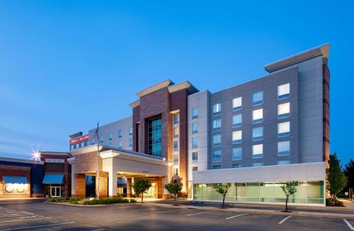 Hampton Inn & Suites St. Louis at Forest Park in Saint Louis, USA