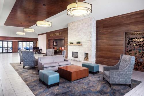 DoubleTree by Hilton Cleveland – Westlake