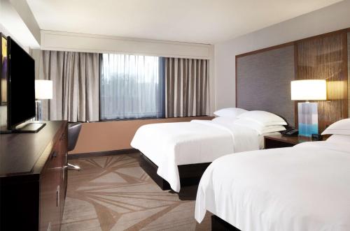 Hilton Parsippany - image 6