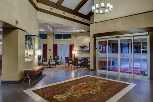 Hampton Inn & Suites N Ft Worth-Alliance Airport