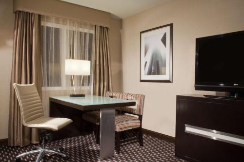 King Suite image 4