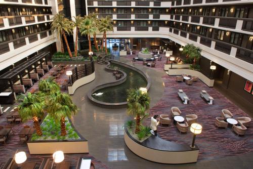 Embassy Suites by Hilton Las Vegas