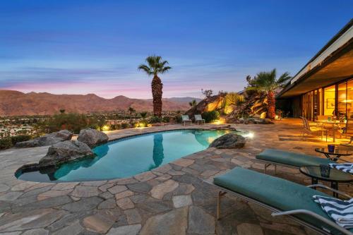 Palm Springs Retreat w/ Private Pool & Jacuzzi - Lake Hemet, CA