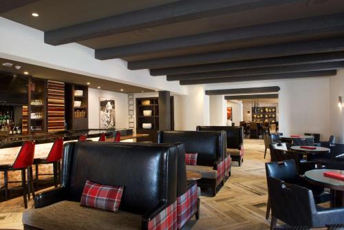 Hilton Santa Fe Historic Plaza - image 10