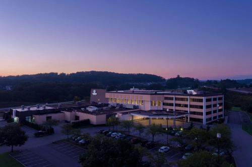 DoubleTree by Hilton Pittsburgh - Cranberry