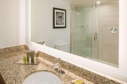 DoubleTree by Hilton Pittsburgh - Cranberry DoubleTree by Hilton Pittsburgh - Cranberry