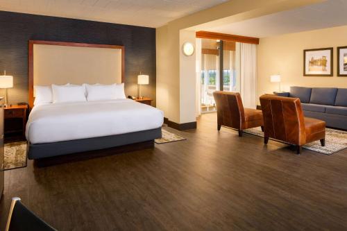 DoubleTree by Hilton Pittsburgh - Cranberry DoubleTree by Hilton Pittsburgh - Cranberry