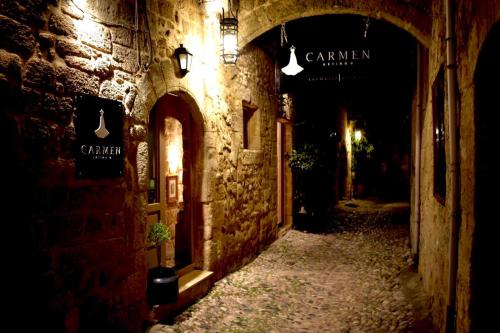 Carmen Art Hotel