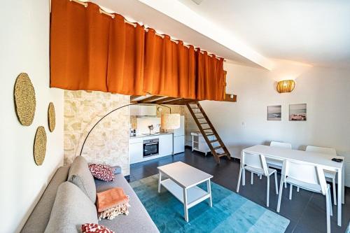 Apartment with Mezzanine Cusset District Villeurbanne