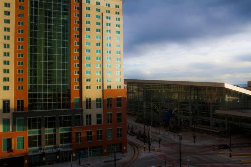 Embassy Suites By Hilton Denver Downtown Convention Center