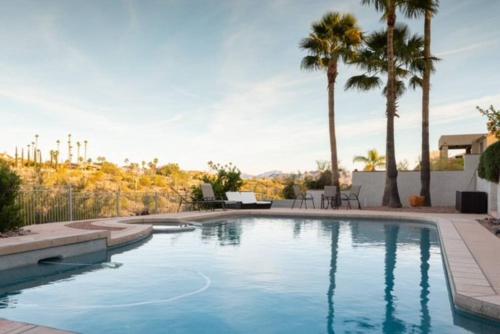 The Views, Heated pool and spacious home in Fountain Hills
