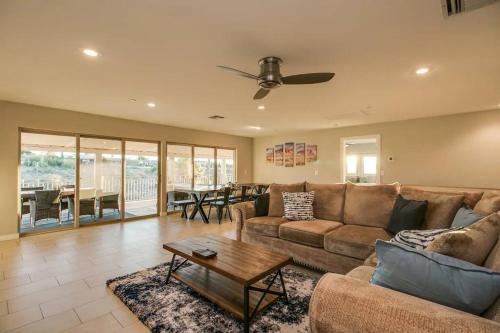 The Views, Heated pool and spacious home in Fountain Hills