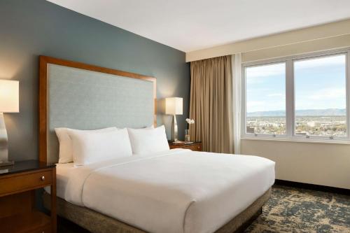 Embassy Suites Denver - Downtown/Convention Center - image 12