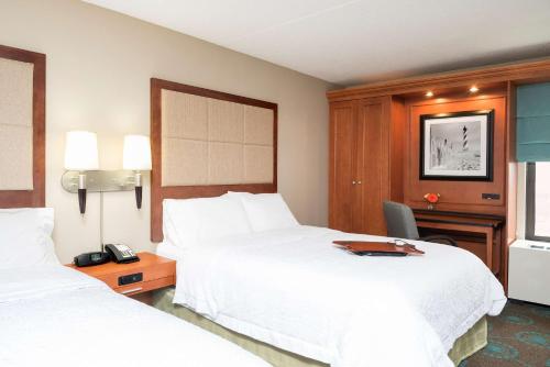 Hampton Inn Ann Arbor - North - image 14