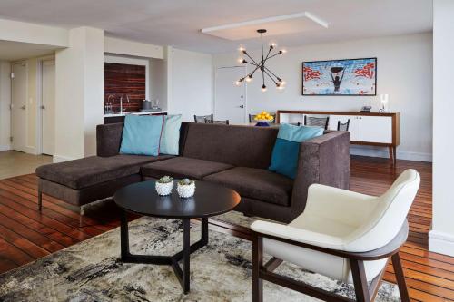 Waterstone Resort & Marina Boca Raton Curio Collection by Hilton - image 9