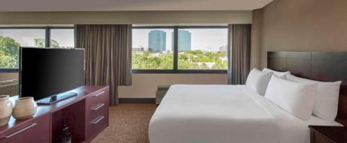DoubleTree by Hilton Chicago Schaumburg in Schaumburg, USA