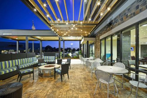 Home2 Suites By Hilton Decatur Ingalls Harbor - image 7