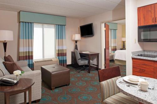 Hampton Inn & Suites Kokomo