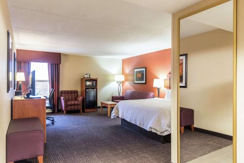 Hampton Inn By Hilton Muskegon