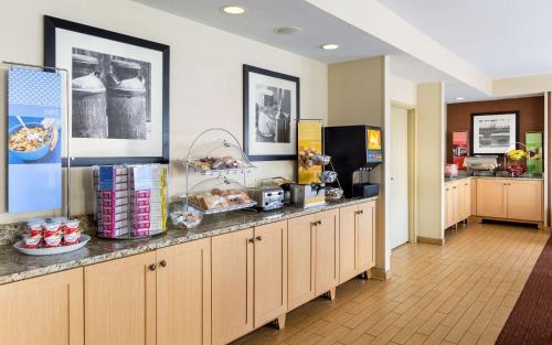 Hampton Inn Minneapolis-Burnsville - image 5
