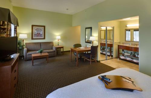 Hampton Inn & Suites Moline-Quad City Int'l Aprt