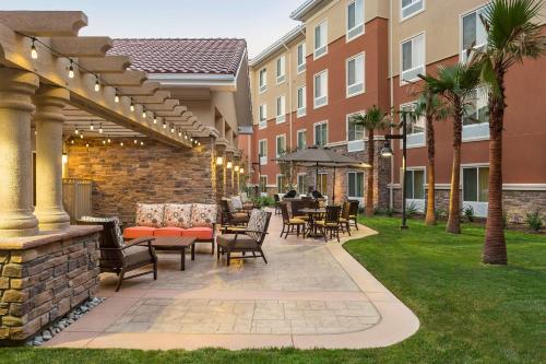 Homewood Suites by Hilton San Bernardino in San Bernardino, USA
