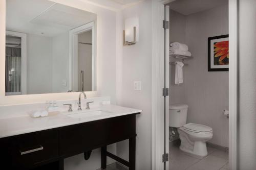 Homewood Suites By Hilton Vancouver-Portland