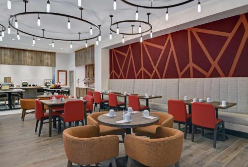 Hilton Garden Inn Madison Huntsville Airport - image 13