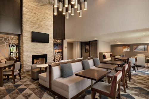 Homewood Suites by Hilton Portland Airport