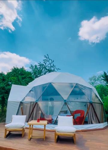 Phalesia Glamping Otel