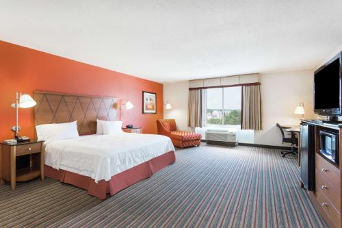 Hampton Inn Petersburg - Southpark Mall