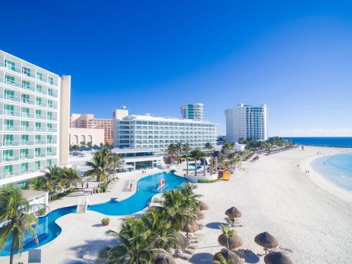 Krystal Cancun, Cancún