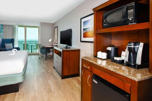 Hilton Garden Inn Virginia Beach Oceanfront