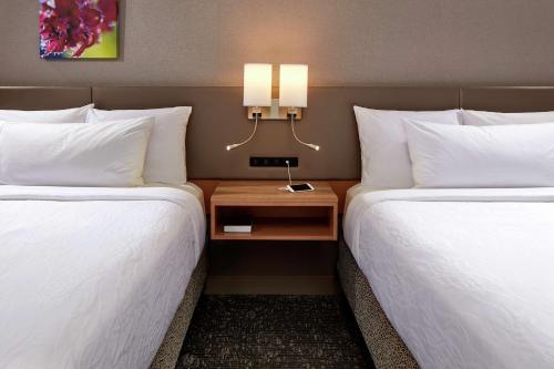 Hilton Garden Inn Lake Oswego - image 6