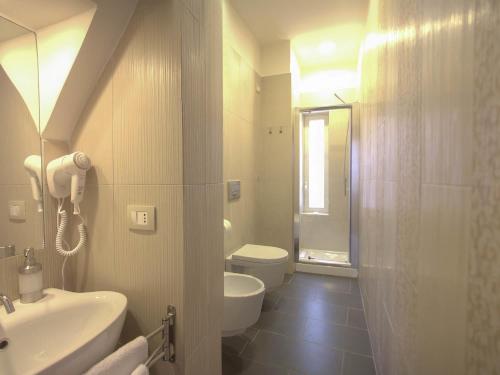 Well-appointed bathrooms